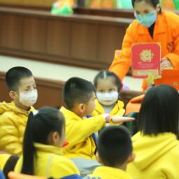 學美容護膚行業(yè)怎么樣？看看這個快速發(fā)展的行業(yè)吧！